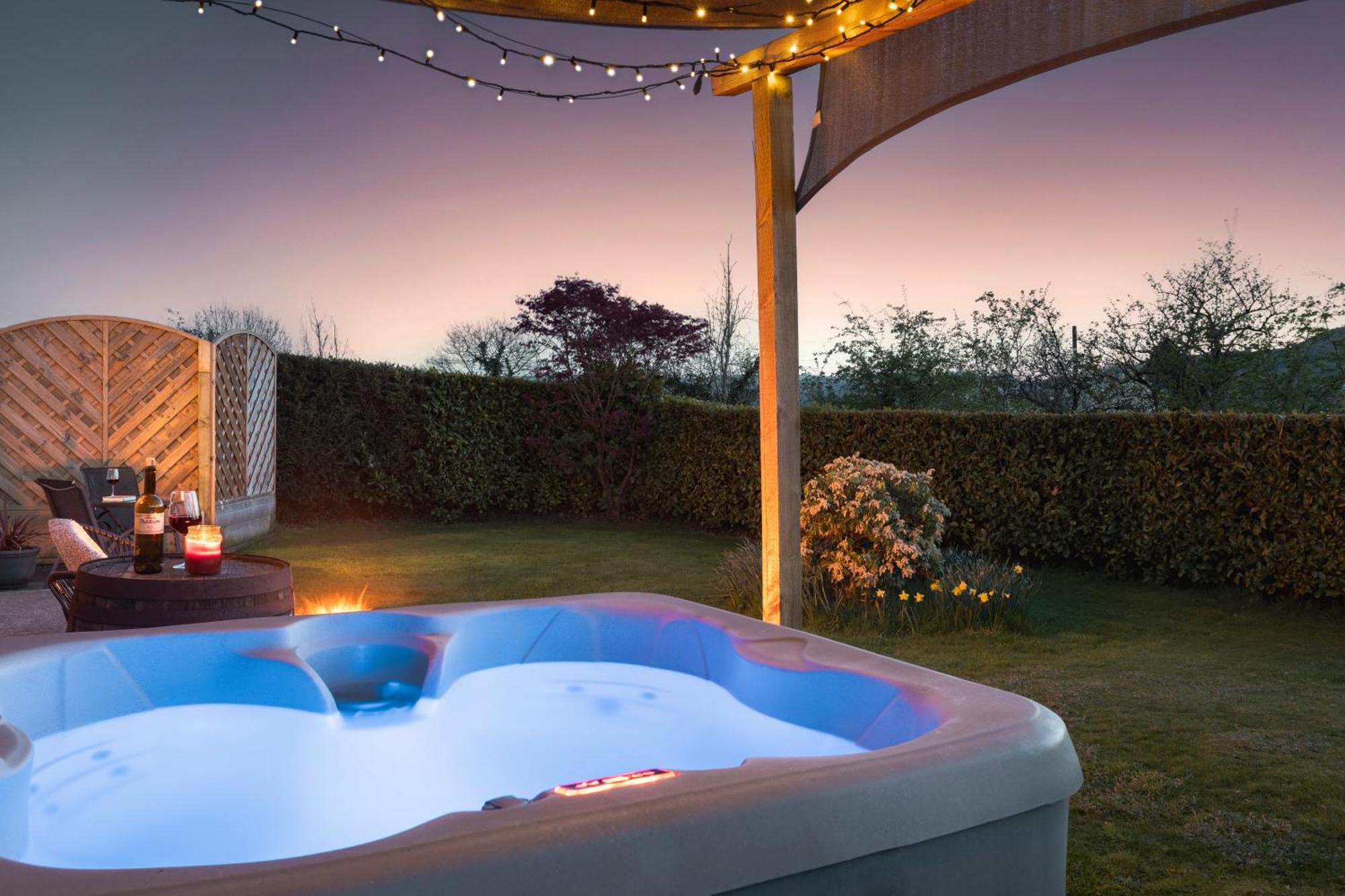 Scar View - Getaway For Two Villa Underbarrow ภายนอก รูปภาพ